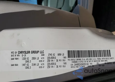 2010 Chrysler Town & Country Touring из США, поврежденный, VIN 2A4RR5DX5AR353160